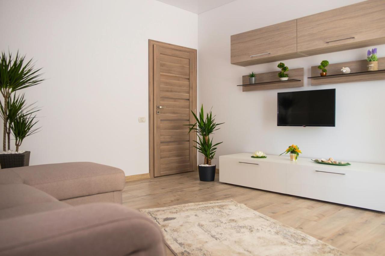 Golden Shell Apartment Mamaia Nord 那沃达利 外观 照片