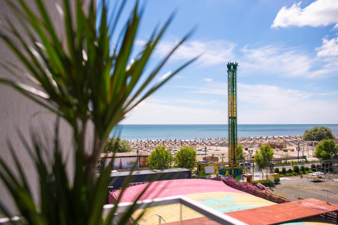 Golden Shell Apartment Mamaia Nord 那沃达利 外观 照片